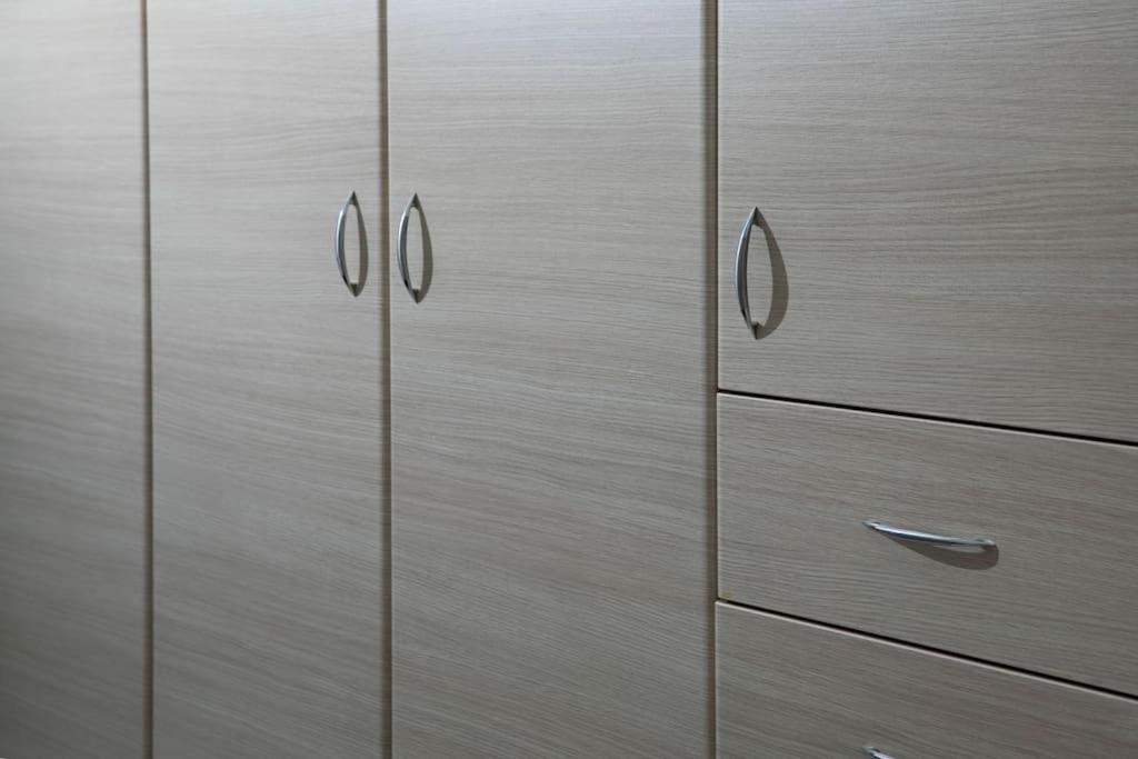 Aegina Town Apartment , With Private Parking ภายนอก รูปภาพ